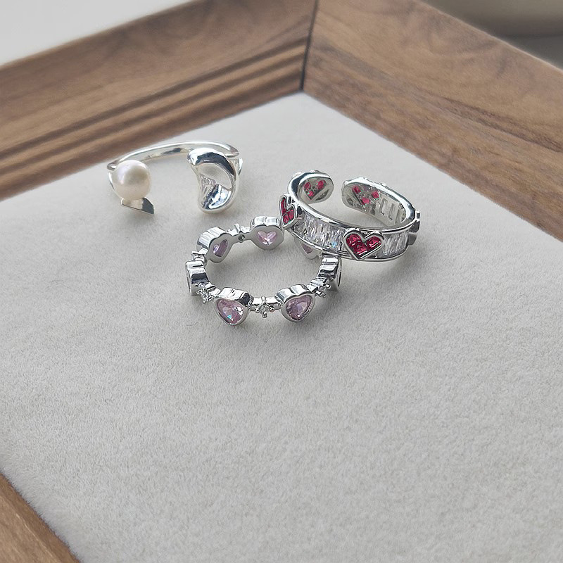 Pink heart-shaped zircon open ring, a sweet and cool style fashionable and individual ring for women, a niche and high-end light luxury index finger ring details Picture