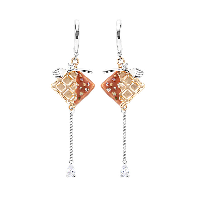 Square waffle earrings with a niche and high-end feel, 925 silver needle stud earrings wholesale, original design, personalized zircon earrings Item Picture