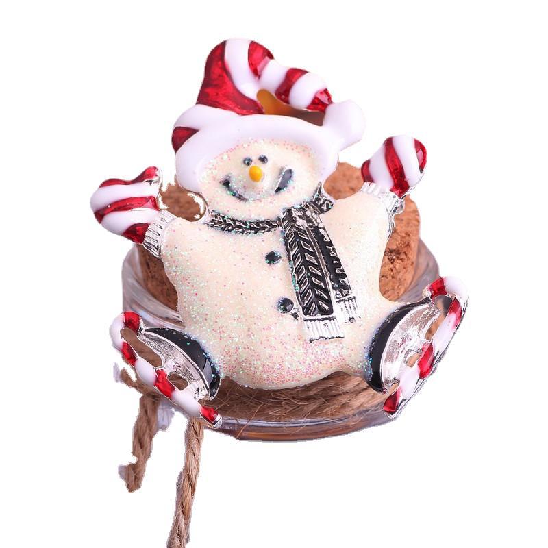 Z61 New European and American Christmas tree brooch, cute penguin corsage, Santa Claus brooch and corsage wholesale Item Picture