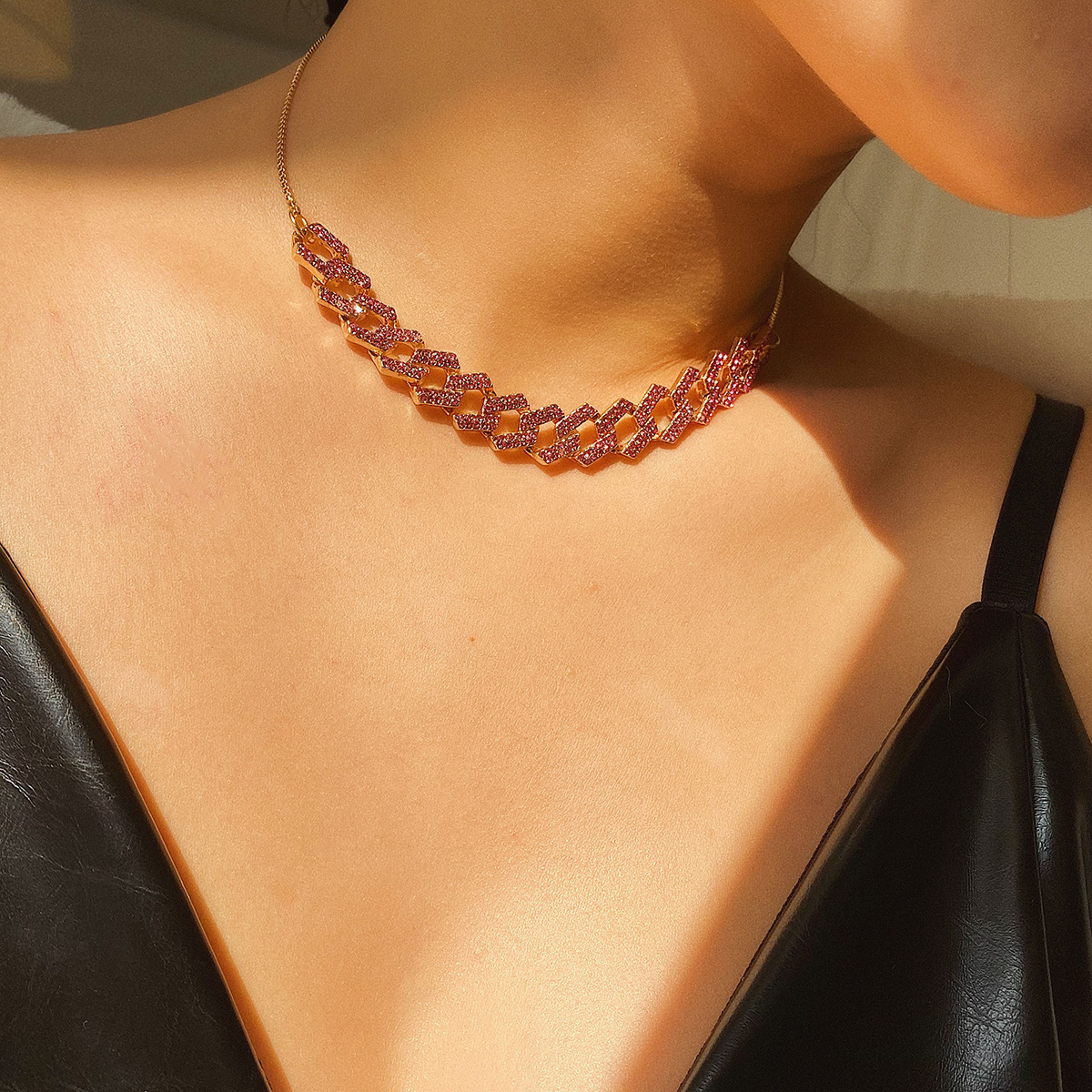 European and American cross-border jewelry: simple and versatile punk micro-inlaid necklace, female personality chain, full diamond hip-hop trendsetter necklace details Picture