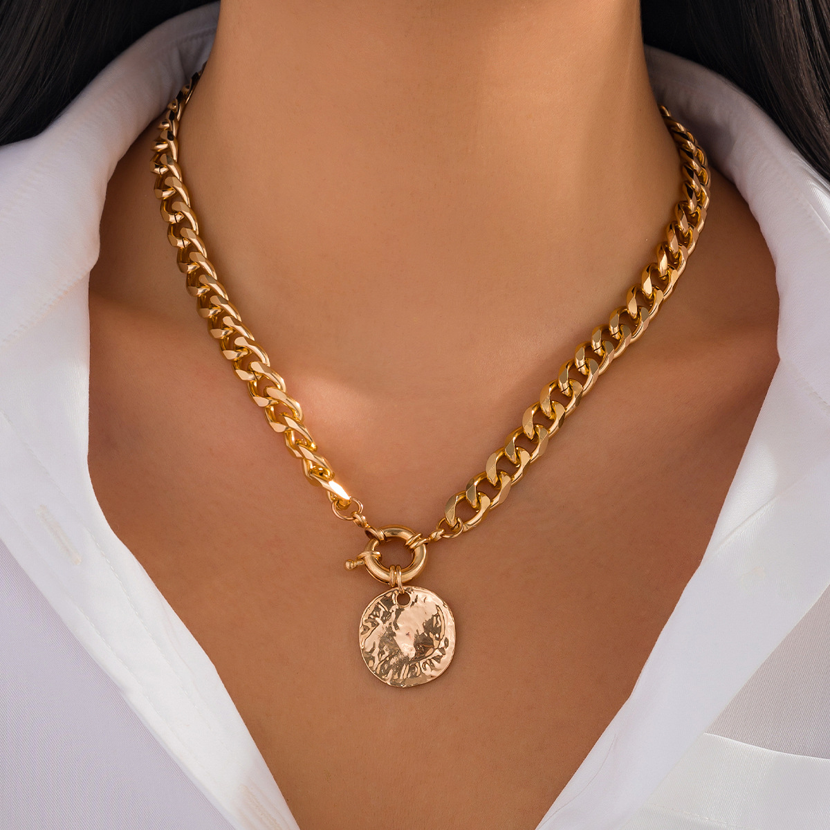 European and American cross-border accessories hip-hop style irregular round plate spring Necklace personality alloy Necklace new style full figure