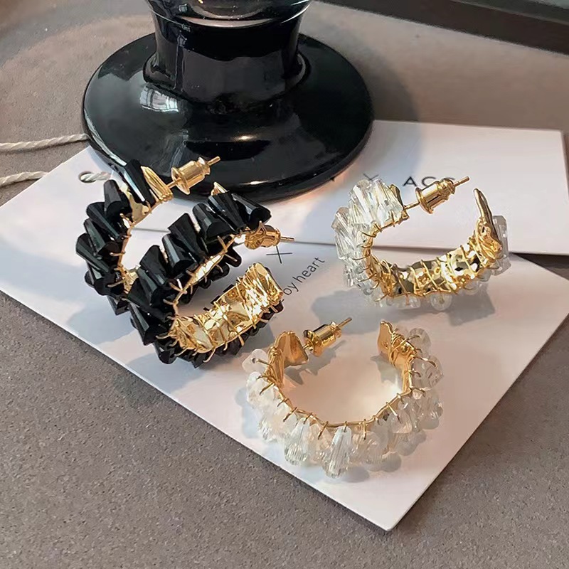 Black zircon earrings, 2025 new style, high-end ear rims, light luxury punk earrings, European and American style exaggerated handcrafted ear studs details Picture