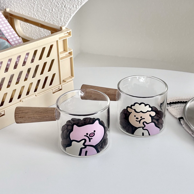 Homemade coffee equipment accessories: coffee cup, extract cup, milk cup with handle, graduated coffee cup, girlish heart Application Scenario