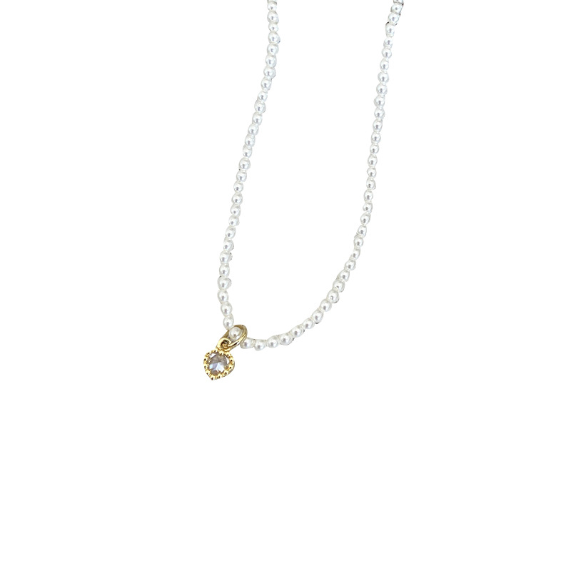 High-brightness glass zircon pearl heart-shaped necklace, feminine collarbone chain, summer niche and simple design necklace wholesale Item Picture