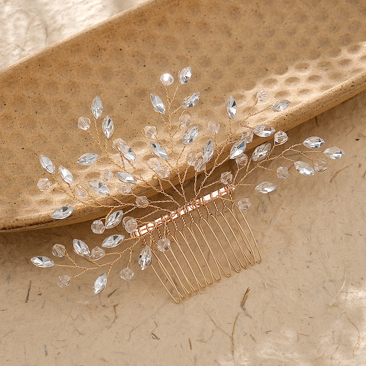 Cross-border wedding accessories, handcrafted water diamond hair combs, branch-shaped bride's hair combs, wholesale of new European and American hair combs Specification drawing