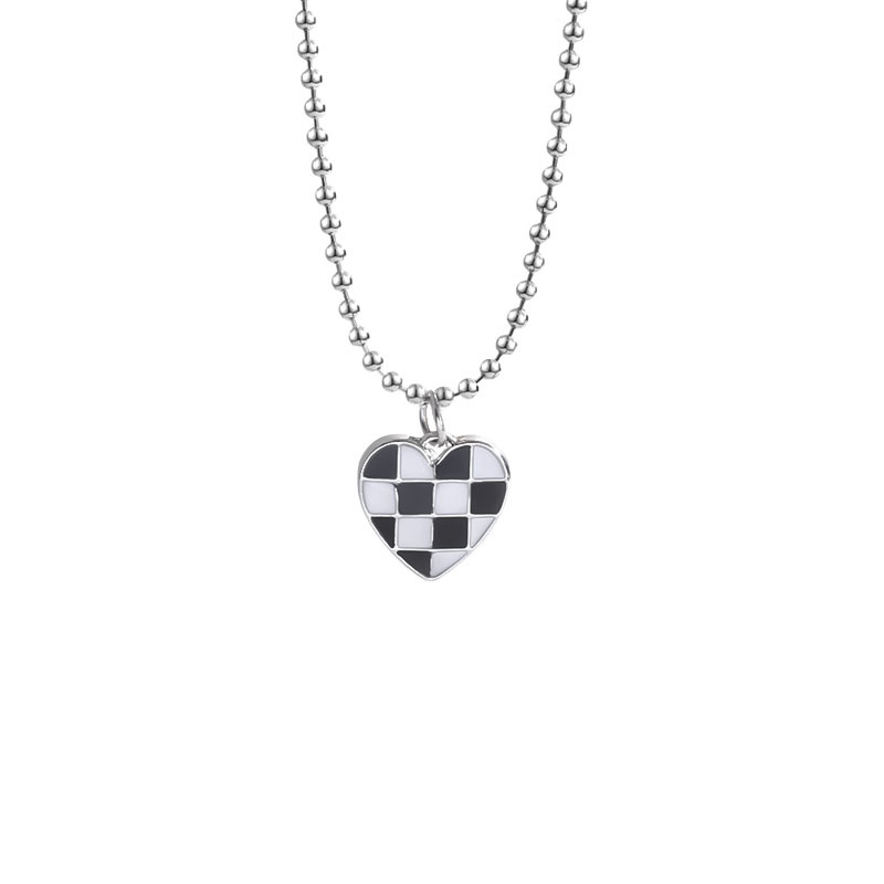 Stainless steel necklace with a high-end female feel, black and white heart-shaped chessboard pendant, light luxury, ins style collarbone chain, popular sweater chain Item Picture