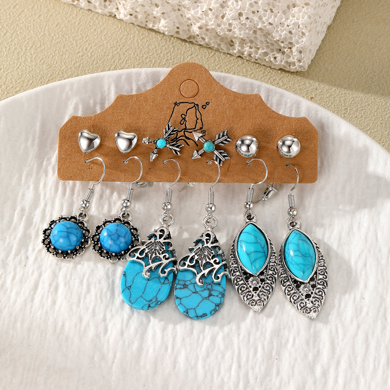 European and American earring set, cross-border Amazon vintage earrings, long tassel leaf ethnic style alloy women's earrings details Picture