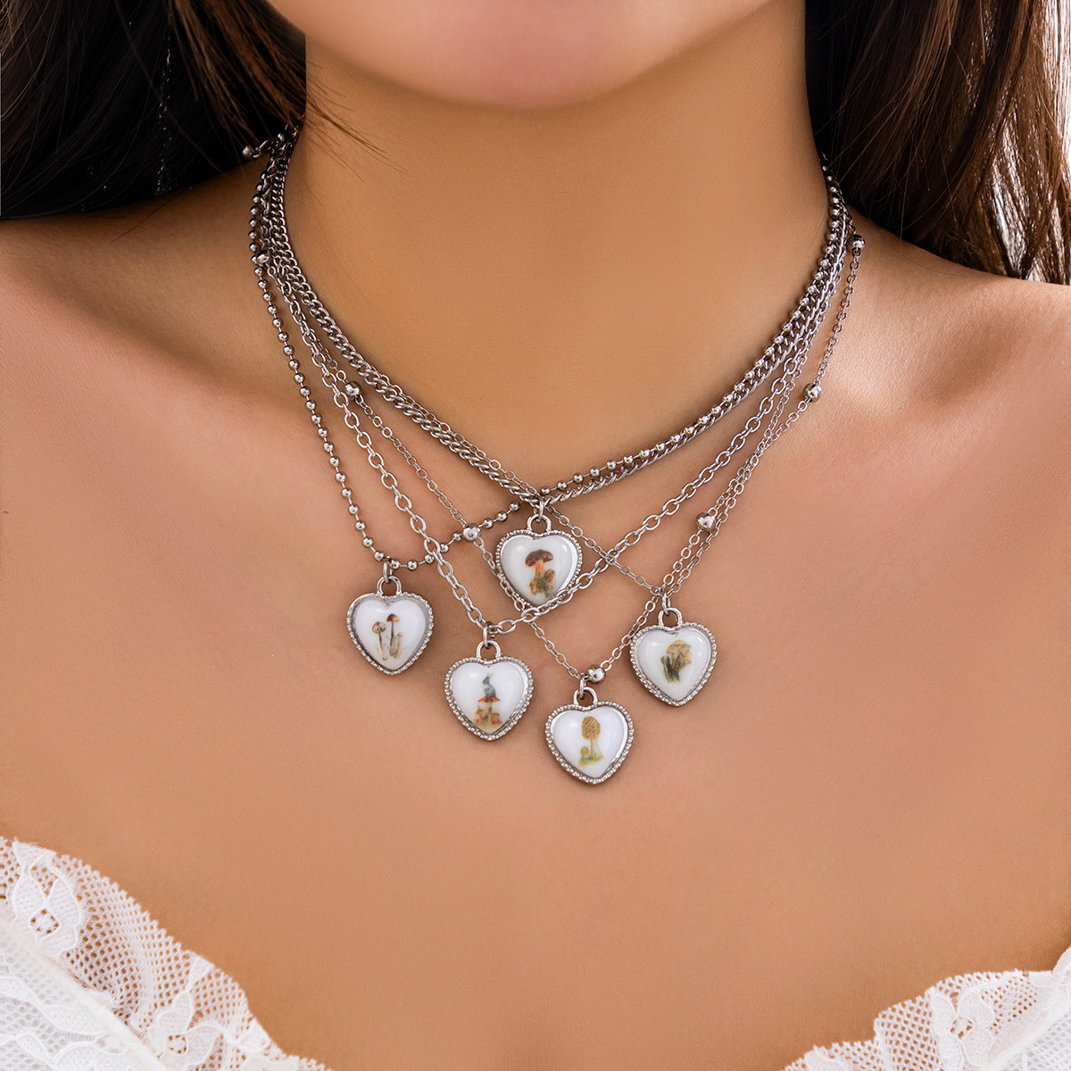 European and American style cross-border heart-shaped little animal set necklace for ladies versatile fine chain fresh necklace accessory details Picture