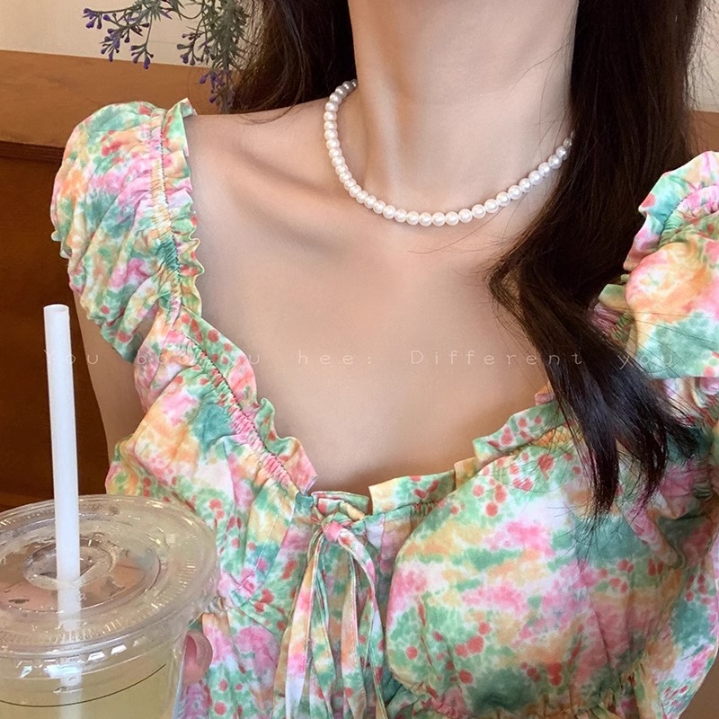 fever's same style of Shijia pearl beaded necklace, women's light luxury and niche style collarbone chain, retro French necklace Application Scenario