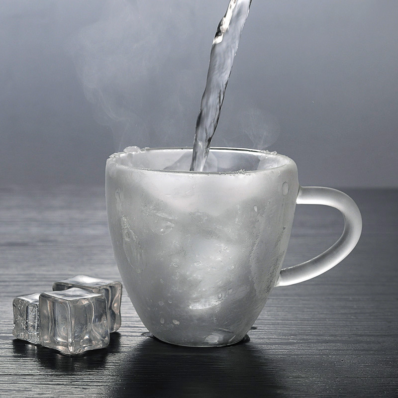 Creative double-layered glass cups, romantic heart-shaped double-layered cups, cute milk tea cups with handles, and internet-famous coffee cups Specification drawing