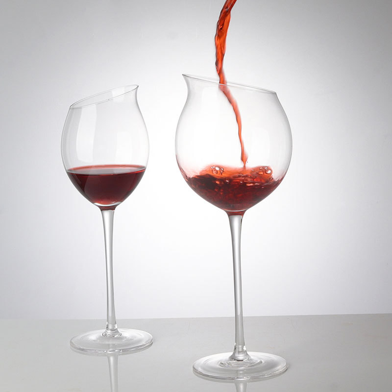 Creative reverse mouth red wine glass set, high appearance level crystal tall glass, hotel commercial high-end light luxury wine glass details Picture