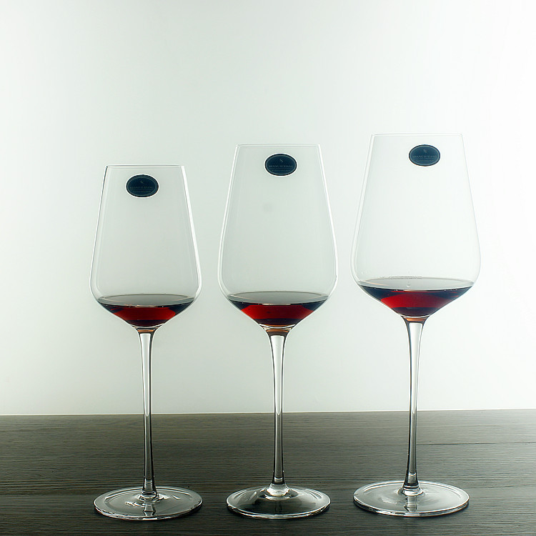 Factory wholesale lead-free crystal red wine glasses, transparent tall wine glasses, red wine glasses, Burgundy wine glasses Application Scenario