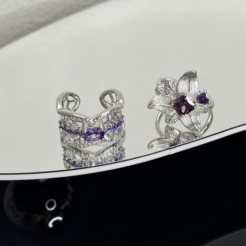 A light luxury purple diamond zircon sweet and cool flower open ring for women on Instagram, with a cold style and a niche high-end feel Specification drawing
