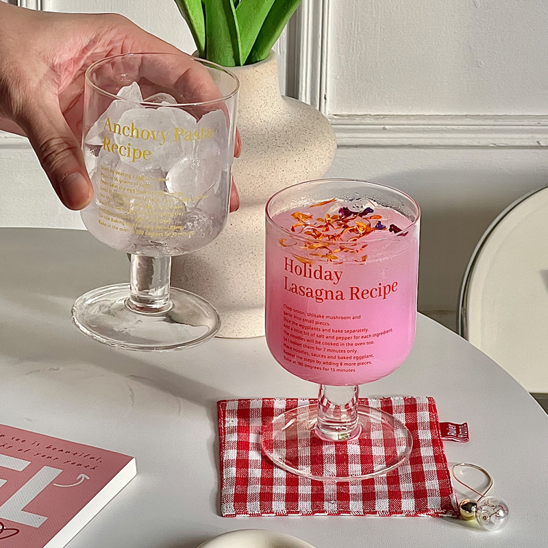 Customized Korean InS-style tall glass, summer fruit drink cup, English glass cup, juice cup, red wine glass, breakfast cup Application Scenario