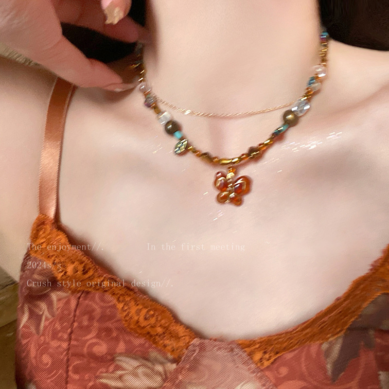 Retro butterfly pendant beaded necklace for women, 2024 new double-layer forest-themed collarbone chain, ethnic style summer accessory Specification drawing