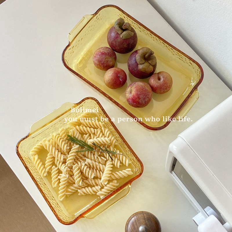 Korean InS-style amber glass baking tray, heat-resistant glass plate, fruit plate, salad plate, Western cuisine Application Scenario