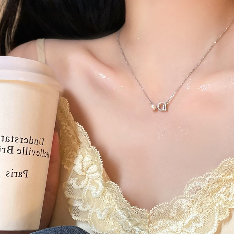 Simple letter pearl zircon ultra-fine necklace for women 2025 new style, versatile and elegant design sense collarbone chain Application Scenario