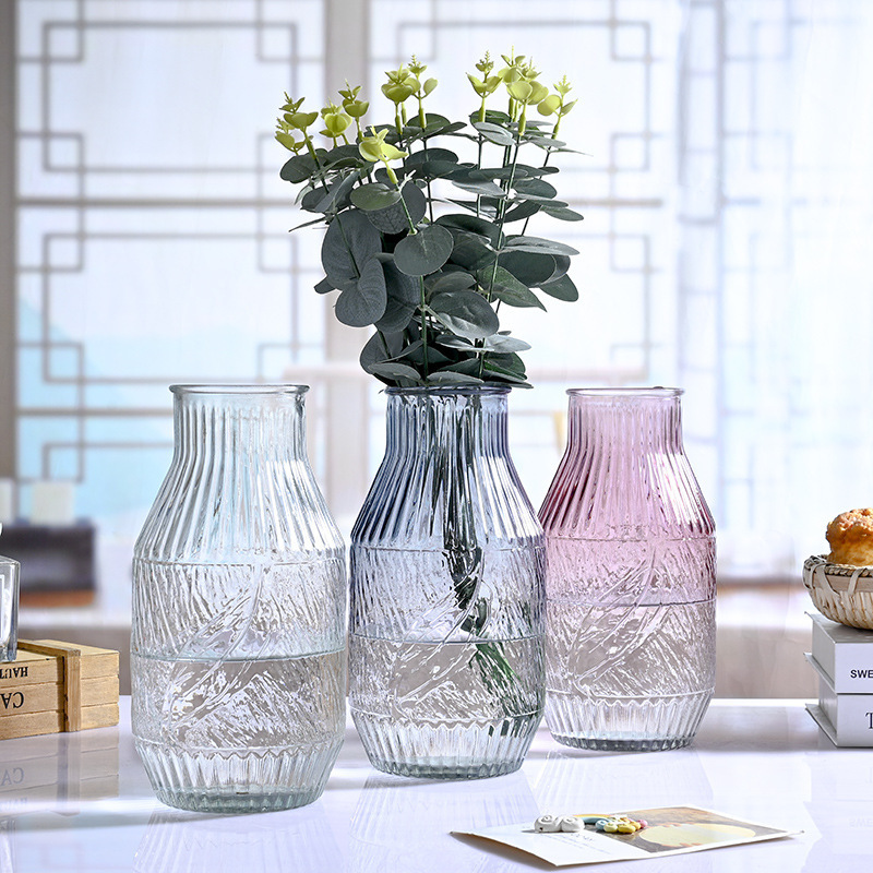 Desktop ornaments, vases, living room glass transparent decorative vases, flower arrangements, fresh flower ornaments, high appearance level, gradient vases Application Scenario