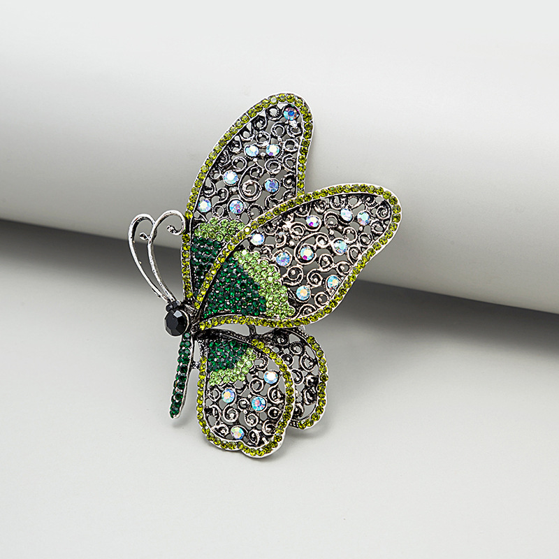 European and American creative large rhinestone butterfly brooch, new cross-border personalized brooch for women, coat accessory brooch Specification drawing