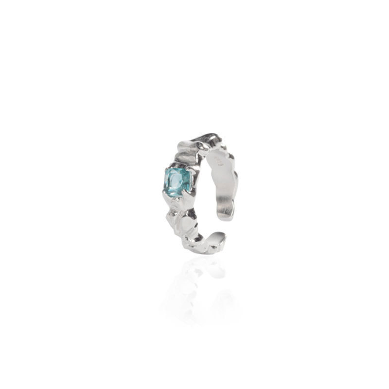 The new 2023 niche design ring with a concave-convex and cold style, made of sea blue zircon with a high-end feel and adjustable opening Item Picture
