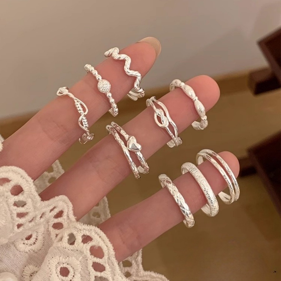 s925 sterling silver geometric ring, a unique and fashionable design for women, is a light luxury, simple and versatile index finger ring Specification drawing