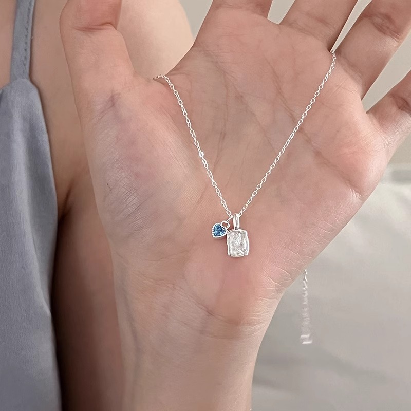 Simple, niche, irregularly textioned square pendant, blue zircon heart-shaped necklace, versatile collarbone chain for women details Picture
