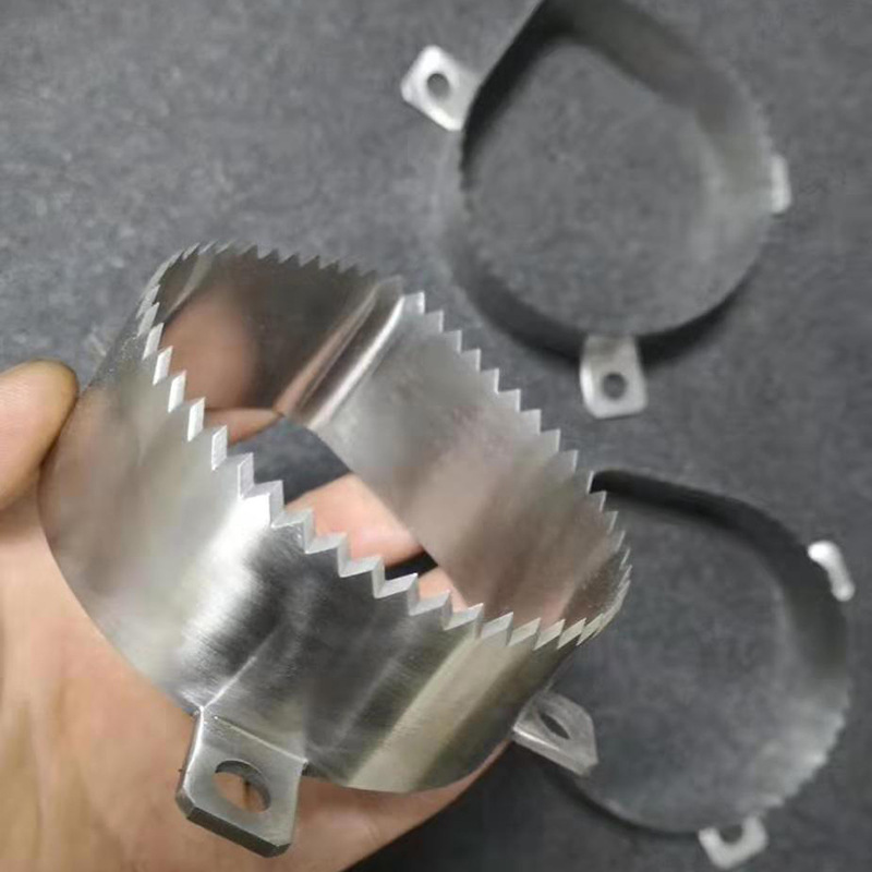 Manufacturing of non-standard blades in circular, long, toothed, arc-shaped shapes for papermaking, printing, plastic, food packaging, shearing, and special-shaped blades details Picture