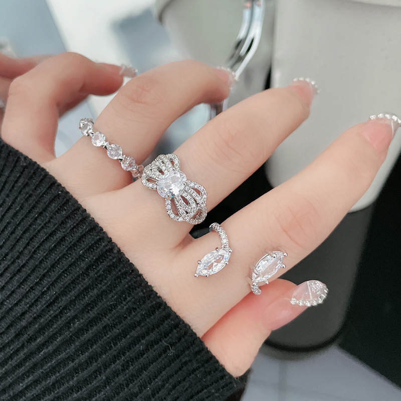 A light luxury and high-end full-diamond zircon bow open ring for women's ins, with a cold style, individual temperament and fashionable charm Specification drawing