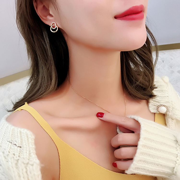 Exquisite rhinestone ring earrings, 2025 new style, trendy Korean style, internet-famous high-end earrings, French stud earrings for women details Picture
