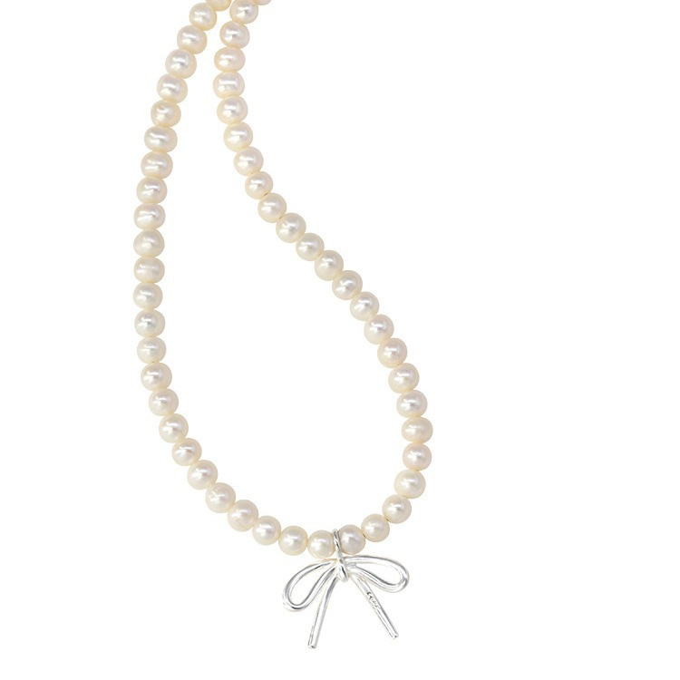 Light luxury and niche style, bow pendant, pearl necklace, women's retro elegance, versatile necklace, collarbone chain Item Picture