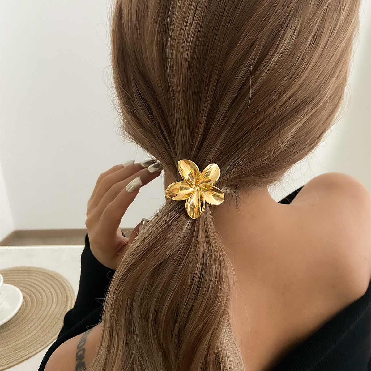 European and American cross-border accessories, fashionable ponytail hair accessory, hair tie, geometric bow, flower, light luxury, back head hair tie Specification drawing