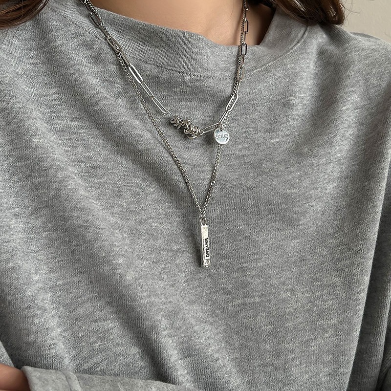 The design sense of double-layer layered wearing of a niche necklace gives a unique hip-hop sweater chain for women and a silver metal hoodie chain for men Specification drawing