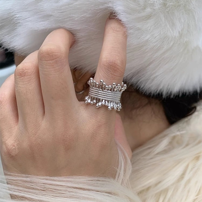 Korean-style simple metal woven ring, a cold and aloof design for women, a high-end and versatile open ring Item Picture