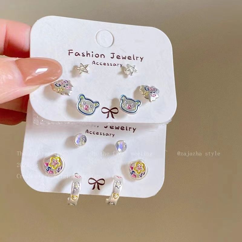 Spring Dopamine Colorful Graffiti Set Stud Earrings for Women, simple, small and versatile earrings, sweet and cool style earrings Application Scenario