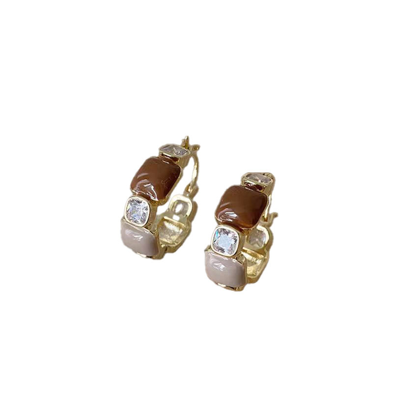 Romantic charm ~ Milk coffee circle zircon ear buckle earrings, versatile and high-end style, sweet and cool style earrings for girls Item Picture