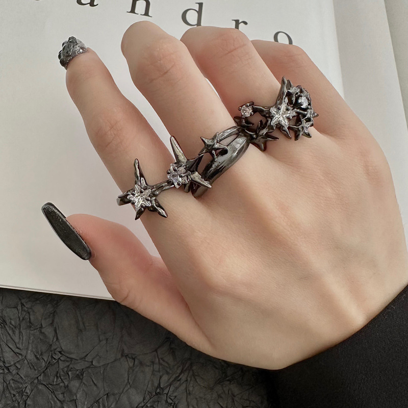 Starlight high-end dark style personalized ring for women on Instagram, Star dopamine opening adjustable ring set full figure
