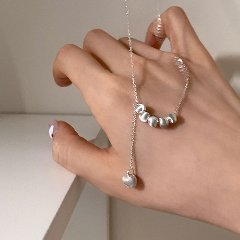 Brushed metal small round ball pendant necklace for women, light luxury, simple, individual, fashionable and elegant. Neckchain, collarbone chain Specification drawing