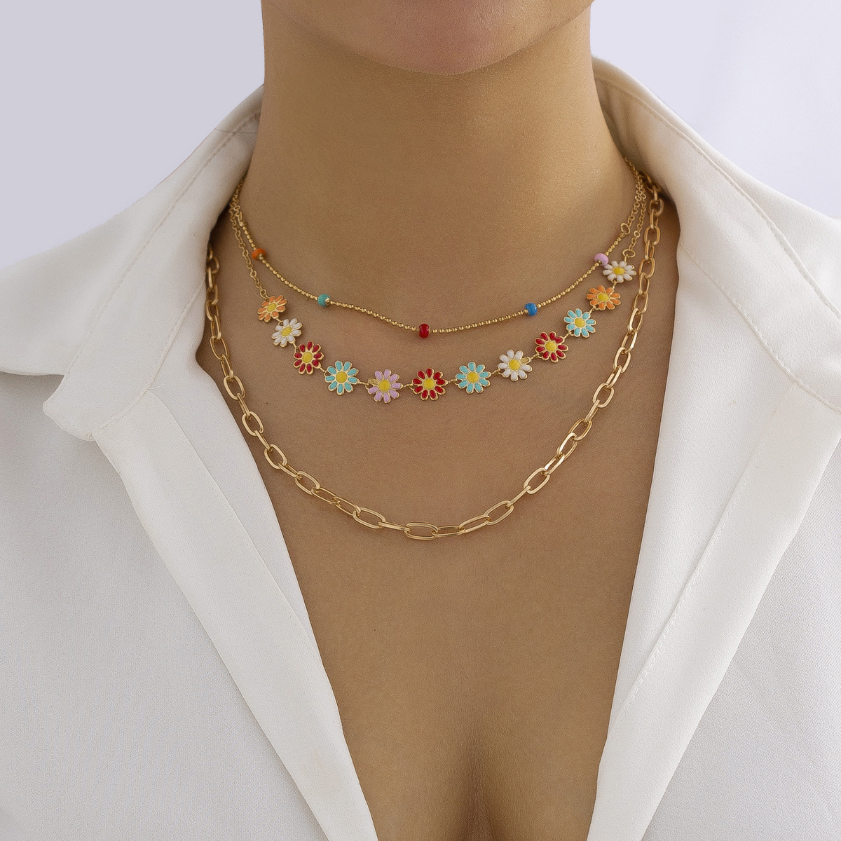 European and American cross-border accessories, retro and simple ethnic style, colorful Daisy necklaces, trendy hip-hop metal necklaces for women details Picture