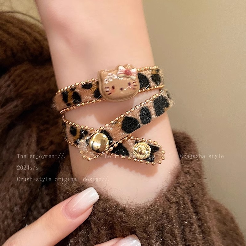 Retro spicy girl style leopard print kitten collar, women's choker necklace, neck accessory, necklace accessory Specification drawing