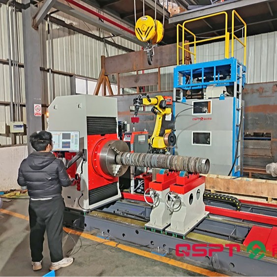 The automatic pipe welding robot has a high degree of automation and can achieve multi-weld seam welding details Picture
