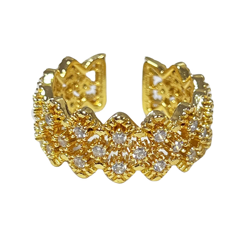 Ancient-style lace-inlaid hollowed-out ring, a retro, niche, light luxury, fashionable and trendy accessory with a versatile pattern for the index finger ring Item Picture