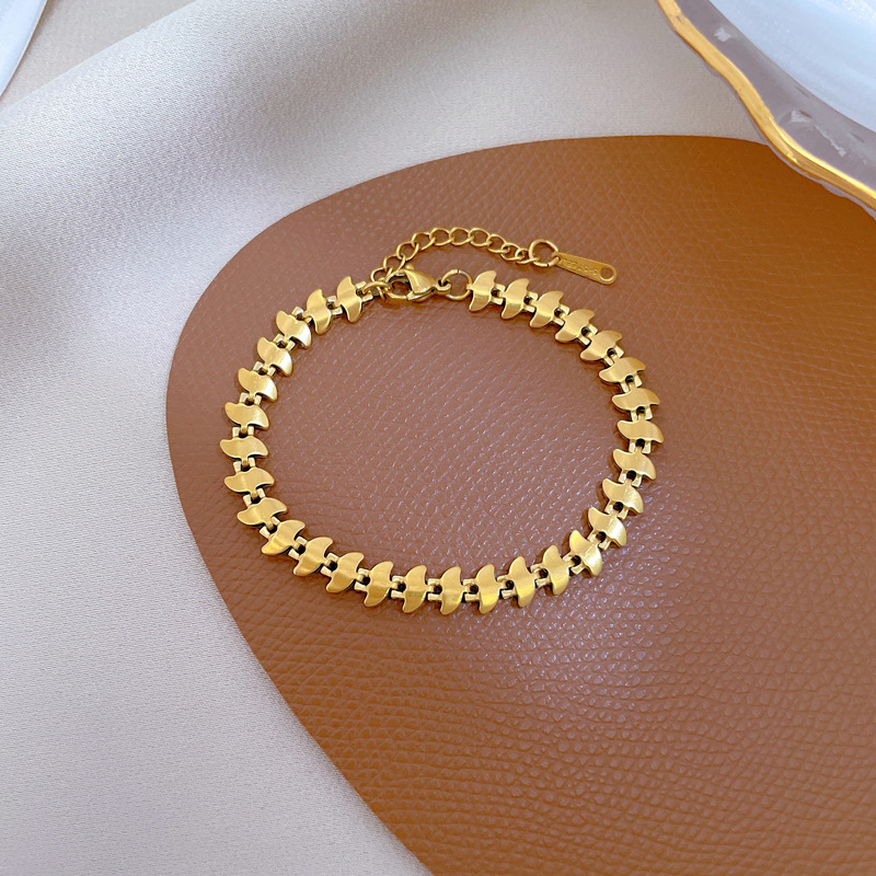 【 All-titanium Steel 】 Dongdaemun's unique darts, cold style, quality chain bracelet, female Internet celebrity, retro best friend details Picture