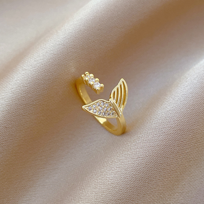 【 Real Gold 】 Fish-tail cut-out wedding ring, adjustable opening, simple jewelry, Japanese-style ring couple rings Application Scenario