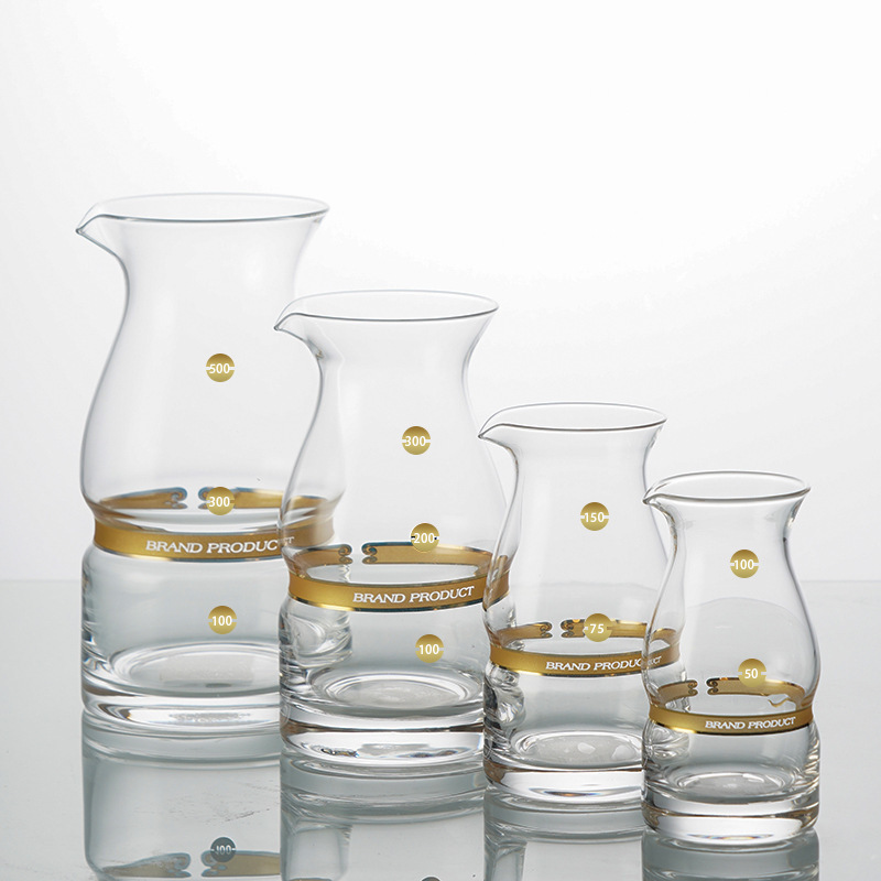 European-style modern crystal glass decanter and wine dispenser, waist gold-rimmed personalized crown white spirit dispenser Specification drawing