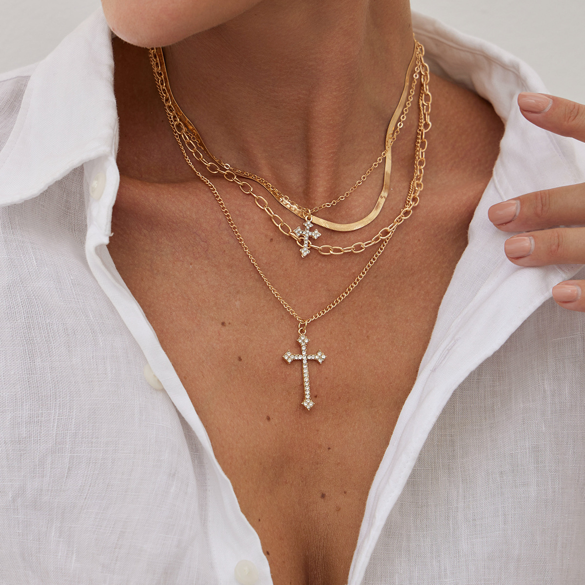 European and American cross-border jewelry hip-hop diamond-encrusted multi-layer cross pendant collarbone chain ins metallic snake-bone chain necklace full figure