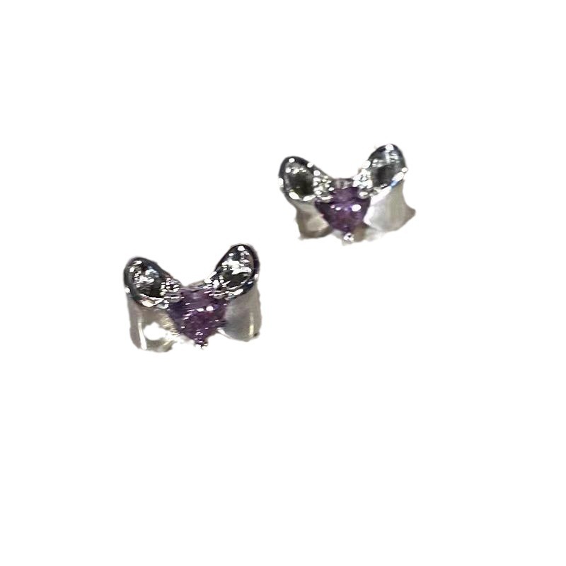 Sweet and cool style sweetheart Zircon butterfly stud earrings for girls, cute, exquisite, versatile and fashionable, with a hot girl design sense Item Picture