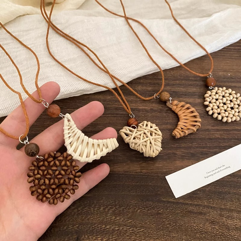 Bohemian ethnic style heart moon woven necklace, women's summer long neck-hanging hoodie chain pendant accessory Application Scenario