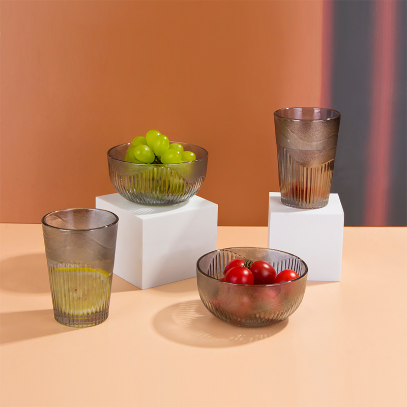 A two-piece set of vertical pattern glass cups and bowls, a household water cup, dessert and salad bowl set, and a gift for bank activities under 5 yuan Specification drawing