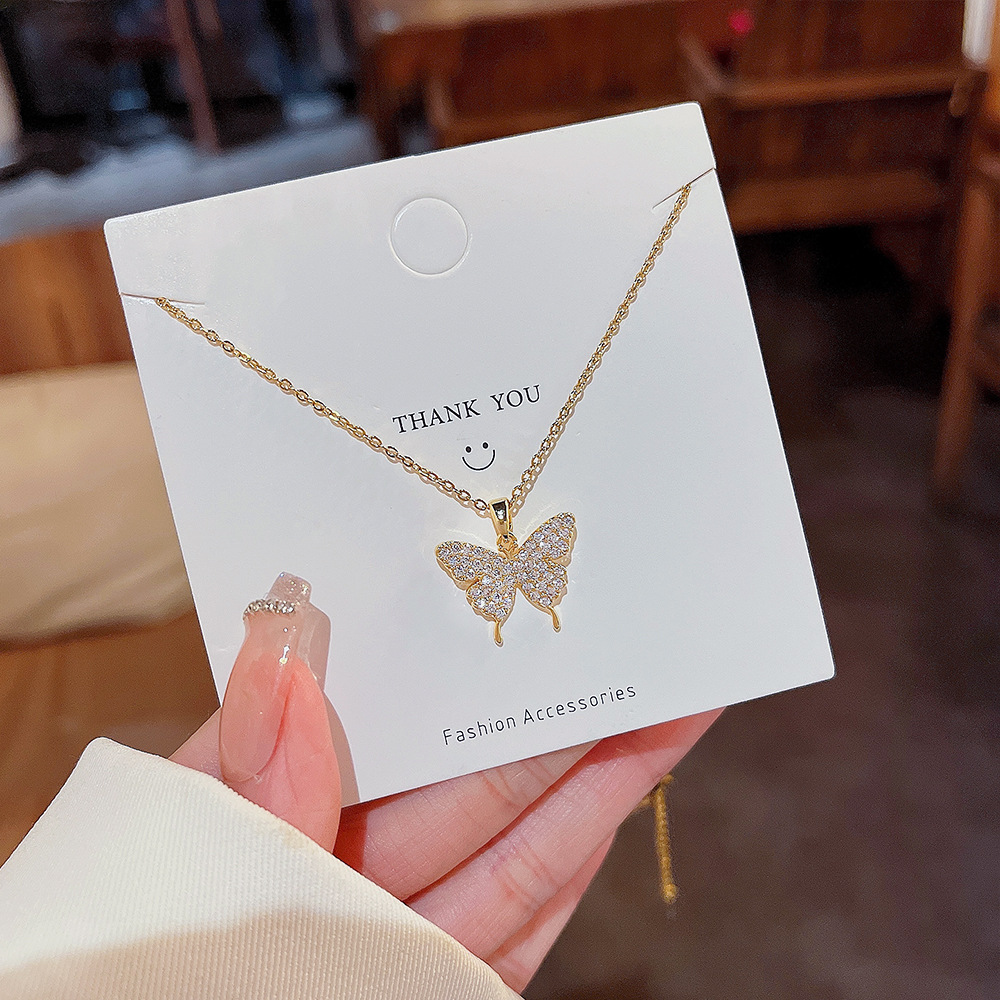 New butterfly necklace for women wholesale, light luxury, niche zircon pendant, popular on Instagram, versatile and stylish collarbone chain trend Application Scenario