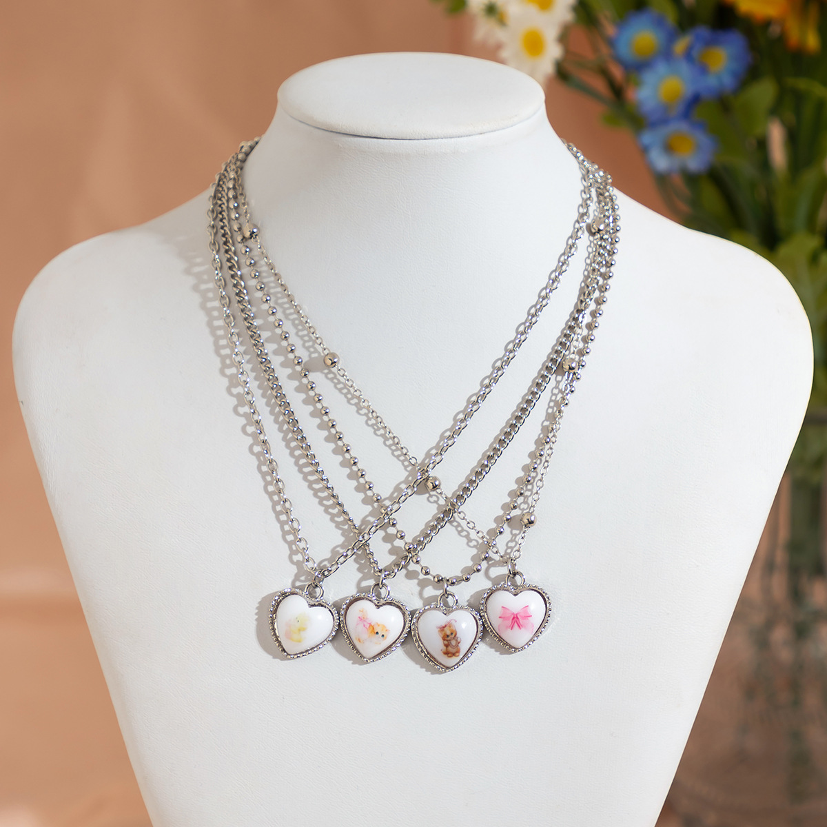 European and American style cross-border heart-shaped little animal set necklace for ladies versatile fine chain fresh necklace accessory Application Scenario